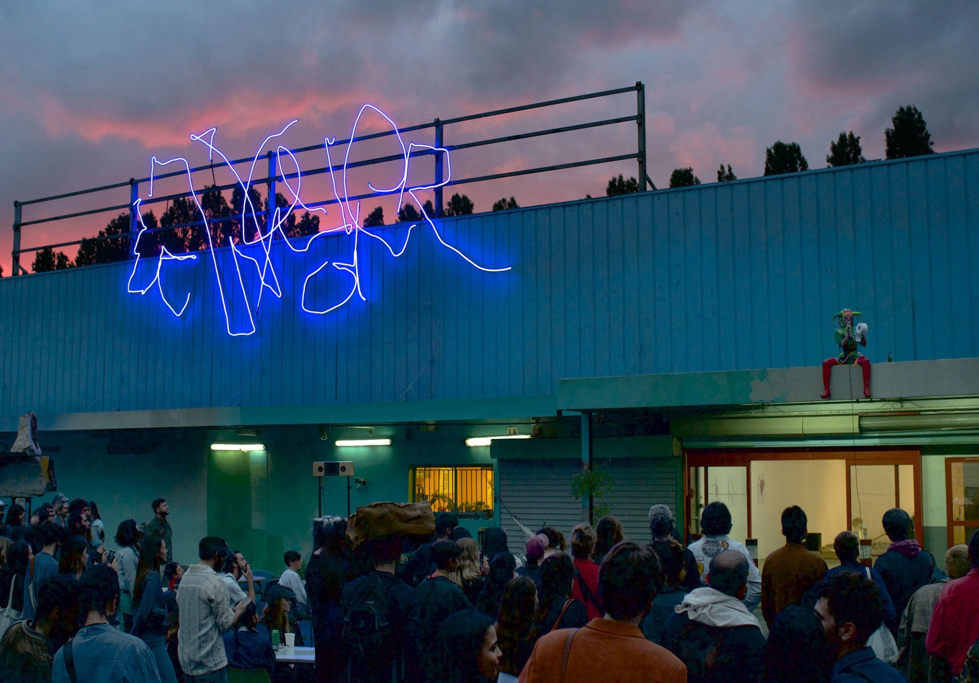 *Le Wonder*, neon logotype, Bobigny, 2024
