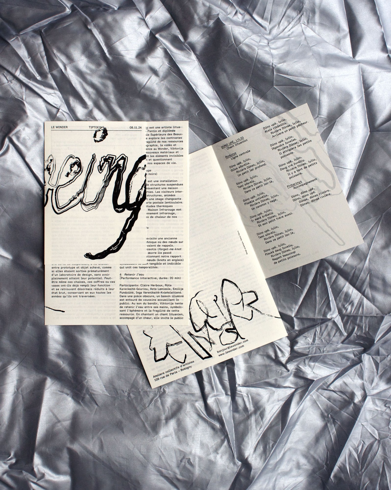 *Tiptoeing*, exhibition leaflet, 13 × 18,5 cm, 12 p., Le Wonder, Bobigny, 2024