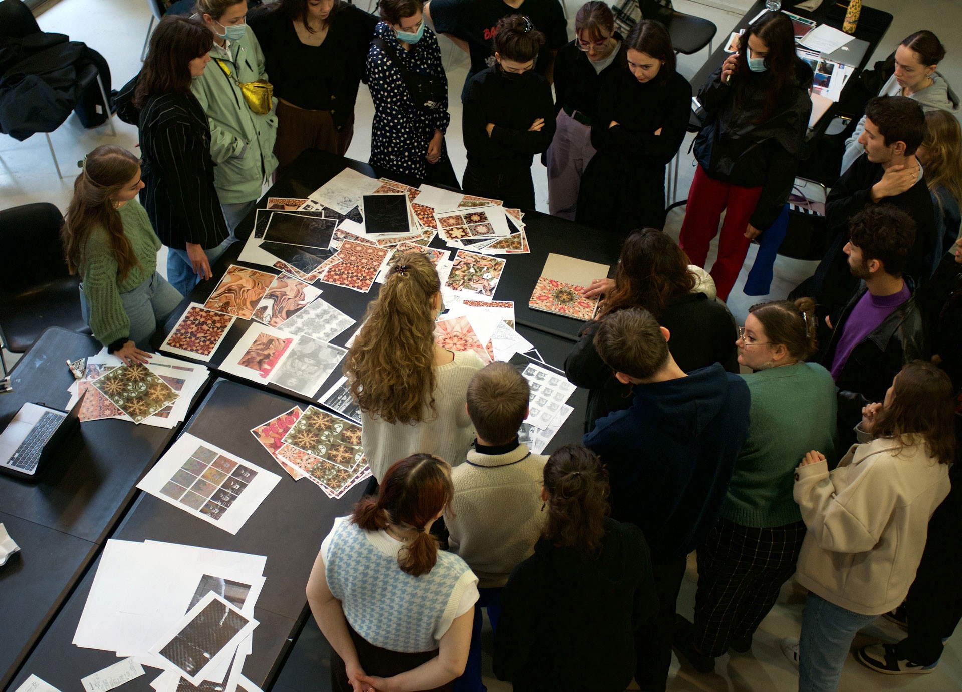 *Processing catalog*, workshop, with Jérémy Glâtre, Campus Fonderie de l'Image, Bagnolet, 2022